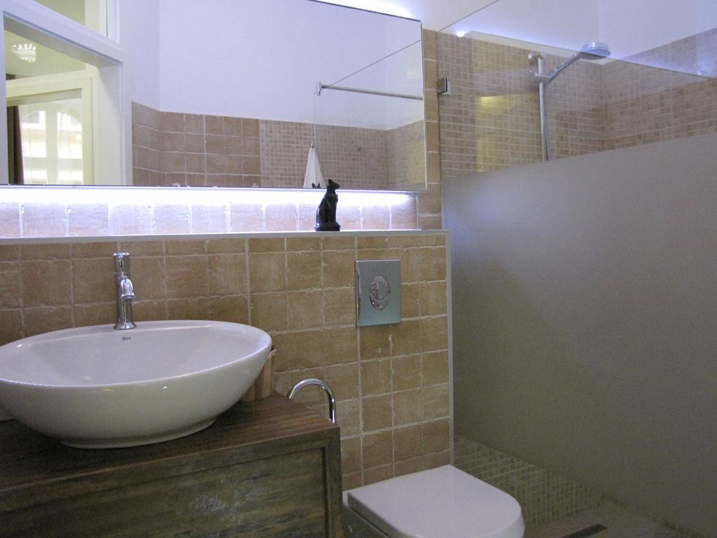 Oasis Of Downtown Apartment Budapest Ngoại thất bức ảnh